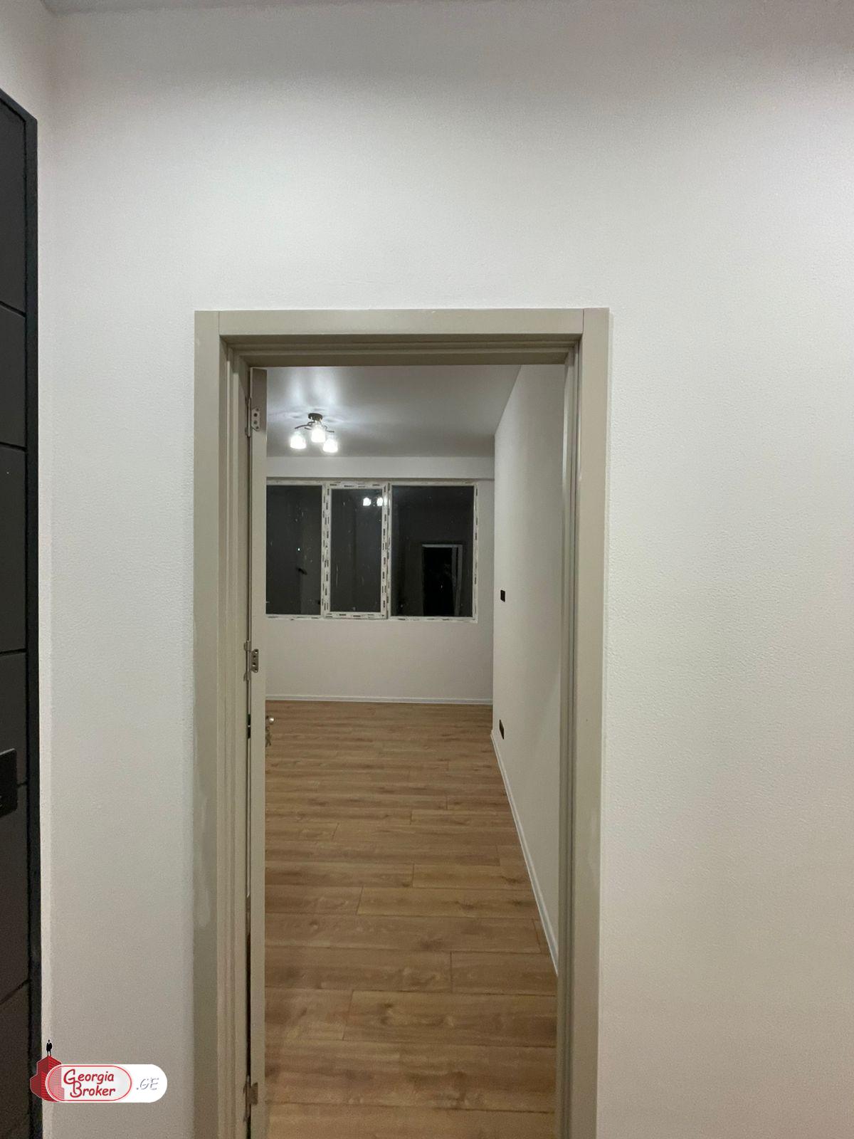 nearly repaired 3-room apartment for sale